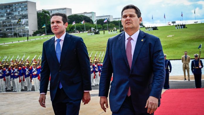 Alcolumbre e Hugo Motta Celebram Indicação de 