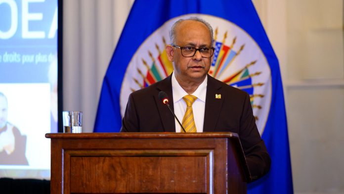 Brasil Endossa Chanceler do Suriname para Liderança da OEA