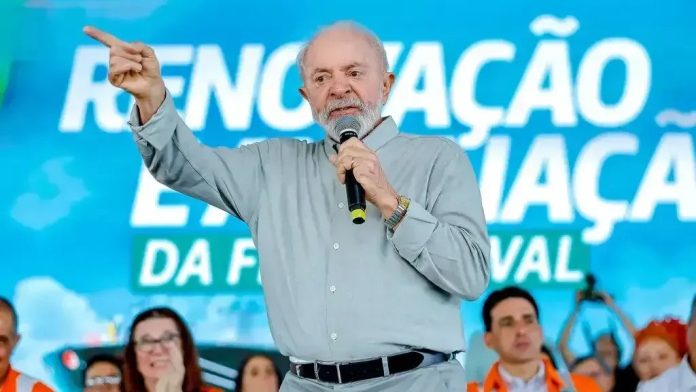 Lula's Cabinet Shake-up Seen as 'Crucial' by 42.6%,...