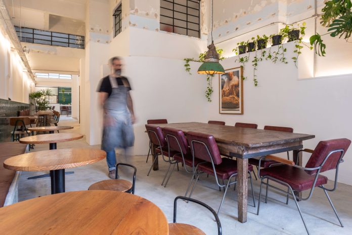 Restaurante Lazy: Atração Irresistível com Massas
