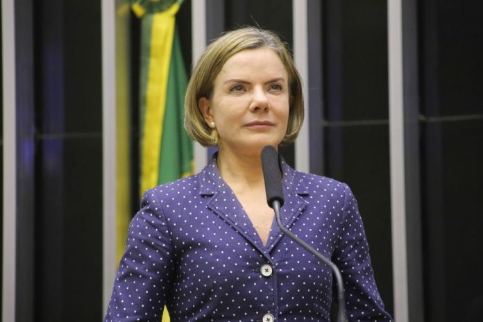 Vitória de 'Ainda Estou Aqui' Celebrada por Futuro...