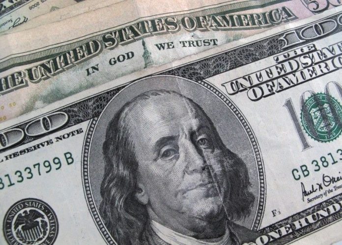 Dólar Despenca Após Afrouxamento de Tarifas, Maior...