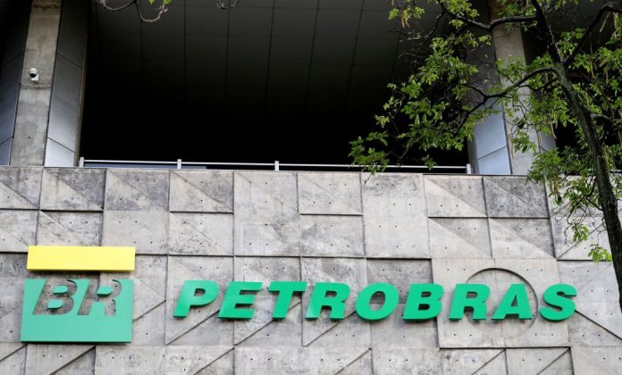Petrobras Shares Plummet Amid Decline in Brent Crude Prices